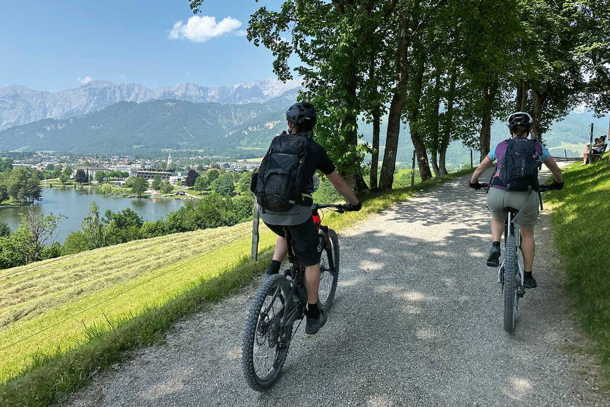 Die Panoramawege nach Saalbach führen meist über breite Forststrassen.