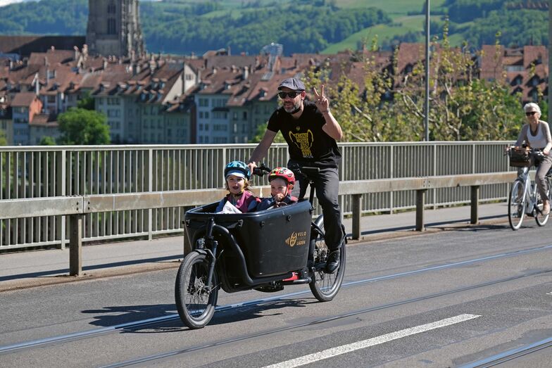 Bern ist nicht umsonst bereits zum zweiten Mal mit dem Prix Velo ausgezeichnet worden. In der Bundeshauptstadt wird dem Fahrrad mehr Platz eingeräumt als in den meisten anderen Städten der Schweiz.