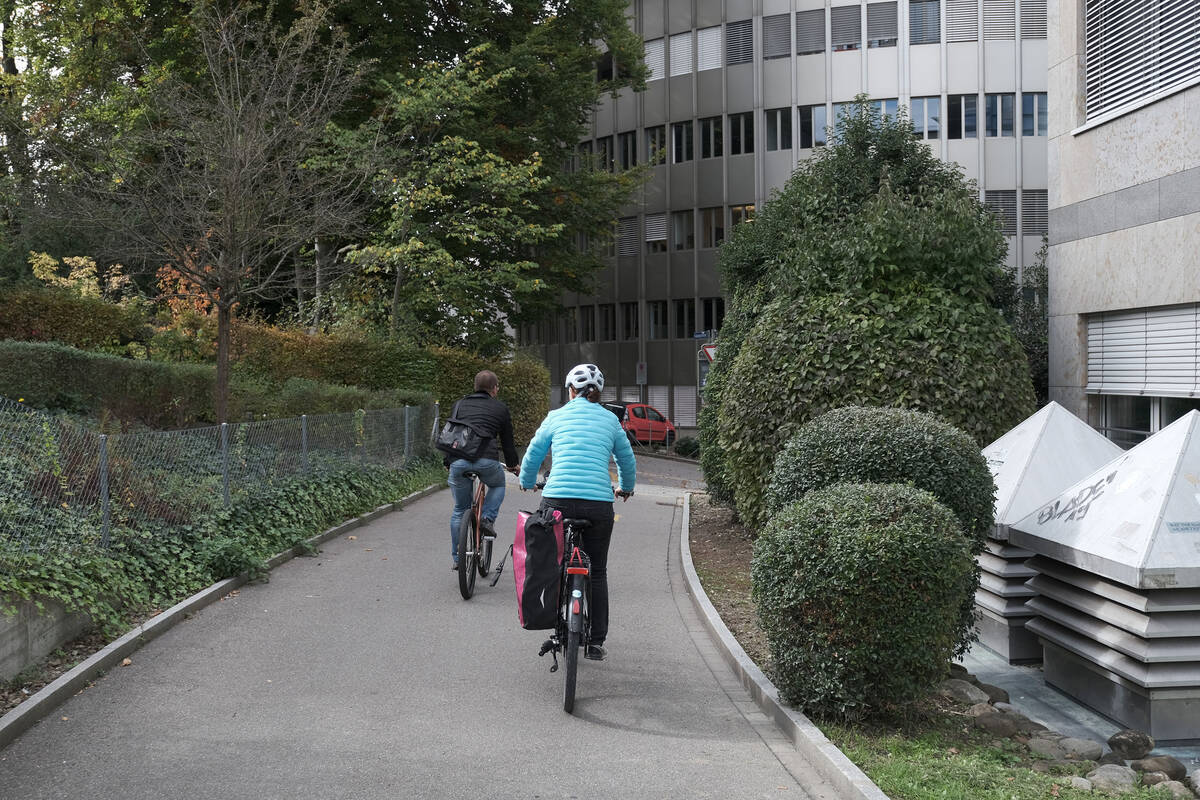 Um 1000 Hausecken führen die Radwege Winterthurs ins Zentrum.